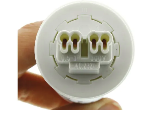 C3B2AD45200B20K 20μF Polypropylene Capacitor PP 250V ac ±10% Tolerance Cable Mount C3B Series