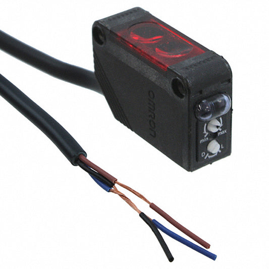 E3Z-R81 Photoelectric Sensor, E3Z Series, Retroreflective, 4 m, PNP, Pre-Wired