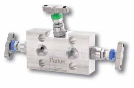 Three valve manifold