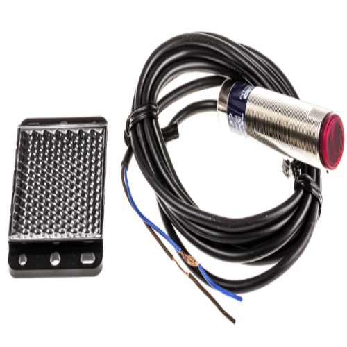 XU9M18MA230 Retroreflective Photoelectric Sensor, Barrel Sensor, 2 m Detection Range