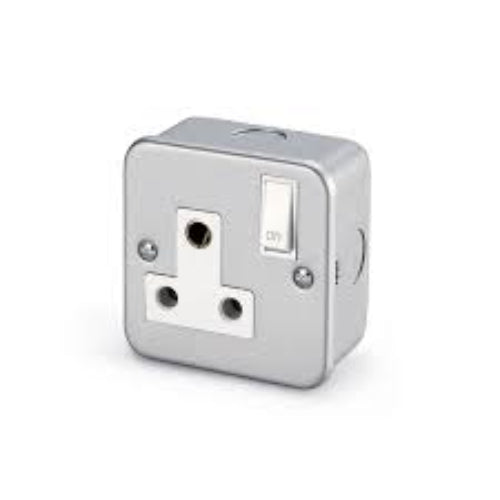 GP-1510MC 15A METAL CLAD SWITCH SOCKET