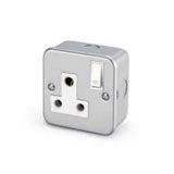 GP-1510MC 15A METAL CLAD SWITCH SOCKET